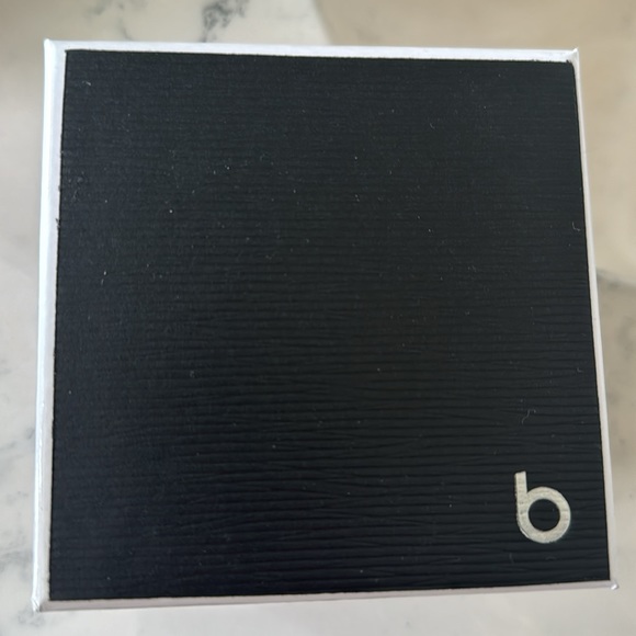 Pavè Diamond 14k ID Bracelet - Picture 5 of 7